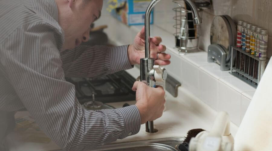 Expert burst pipe repair services in Claypool, IN